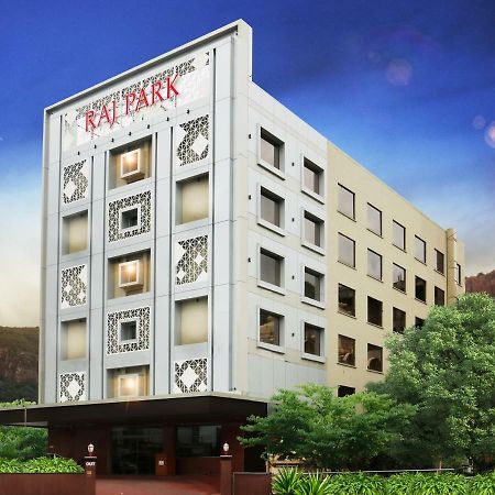 Hotel Raj Park- Hill View Tirupati Exteriér fotografie
