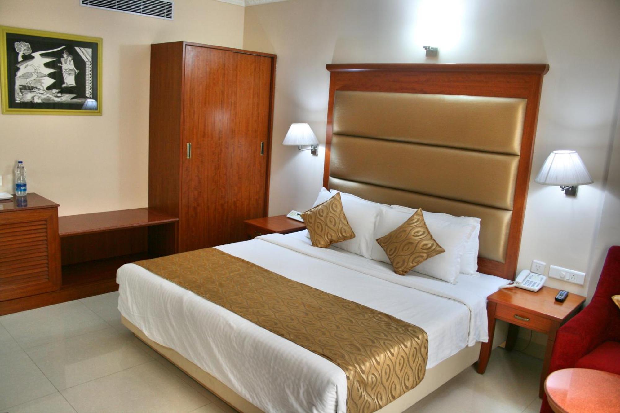 Hotel Raj Park- Hill View Tirupati Exteriér fotografie
