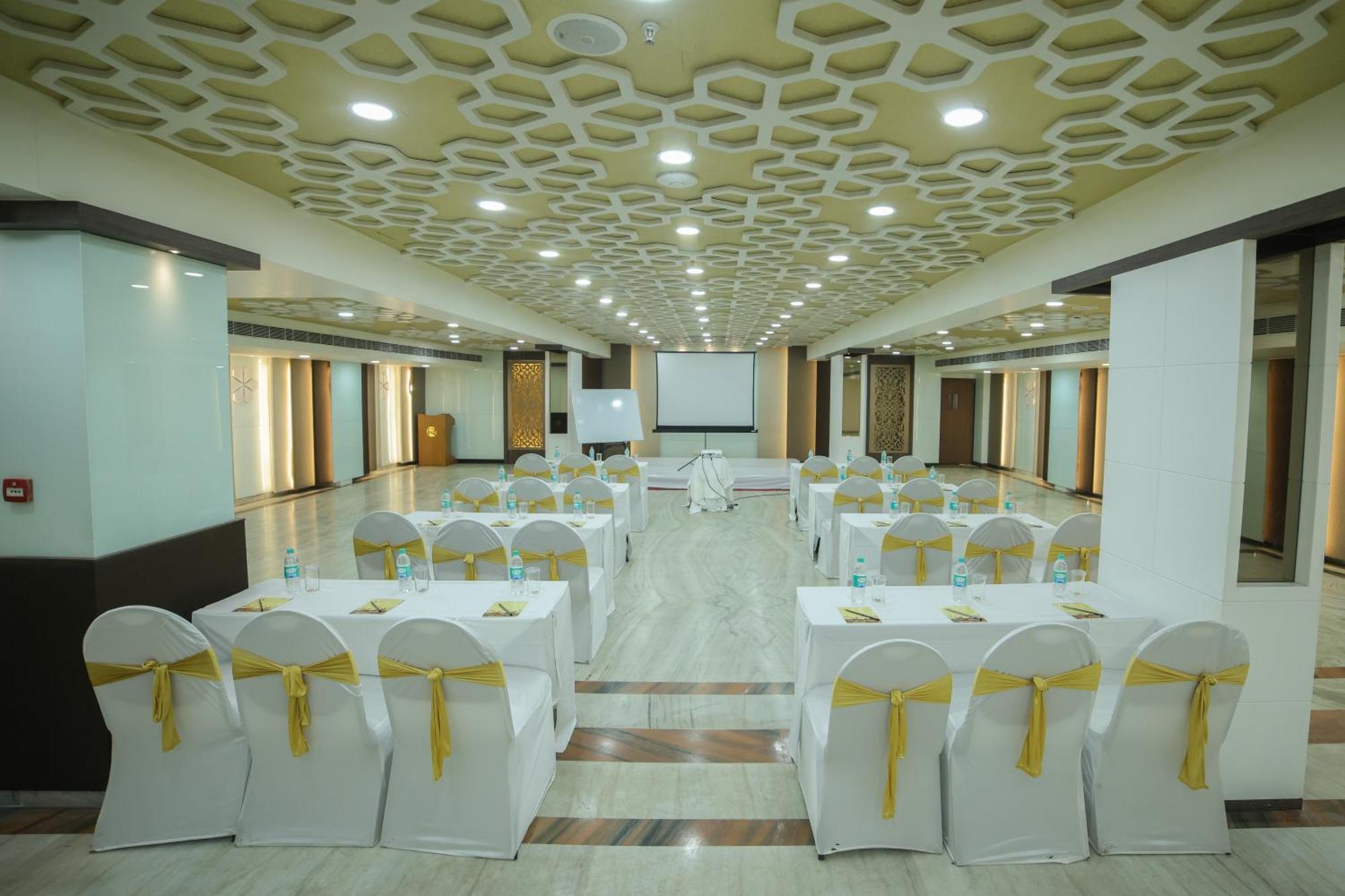 Hotel Raj Park- Hill View Tirupati Exteriér fotografie